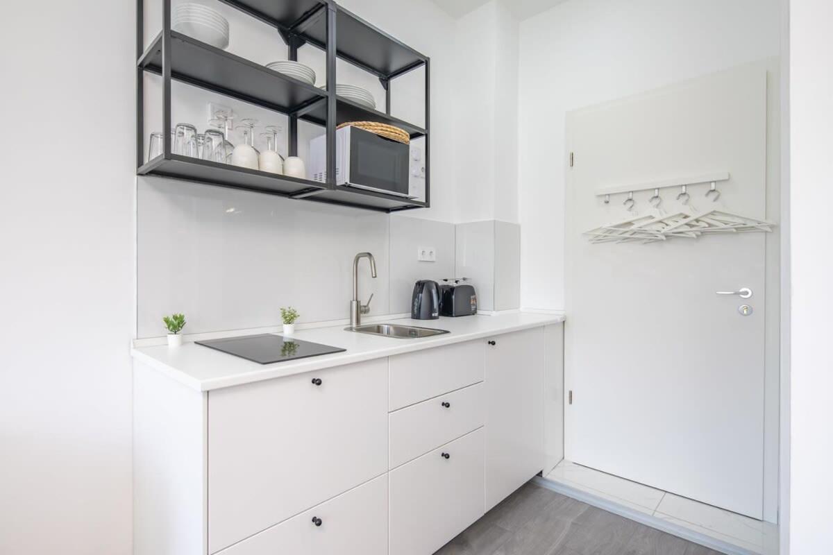 Newly Designed Central Studio Budapest Extérieur photo