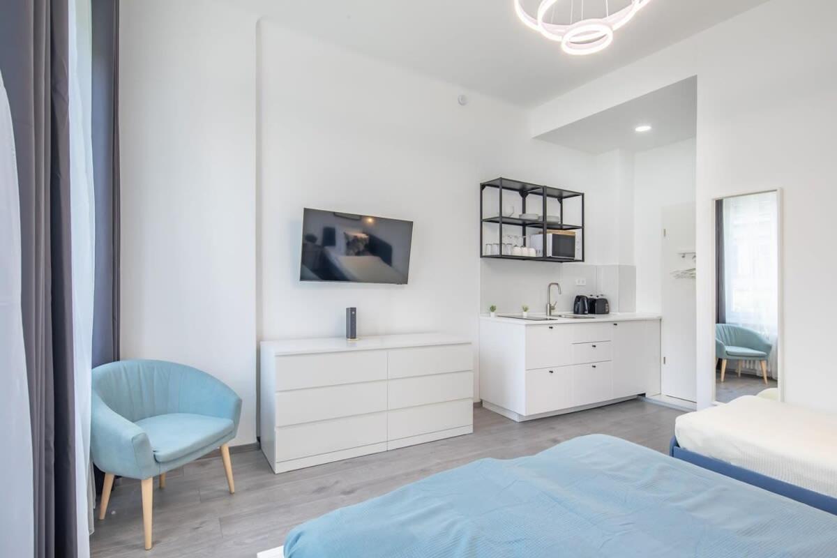 Newly Designed Central Studio Budapest Extérieur photo